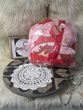 Strawberry Shortcake Pink Nogginz Pillow And Fleece Travel Blanket 40x50 inch